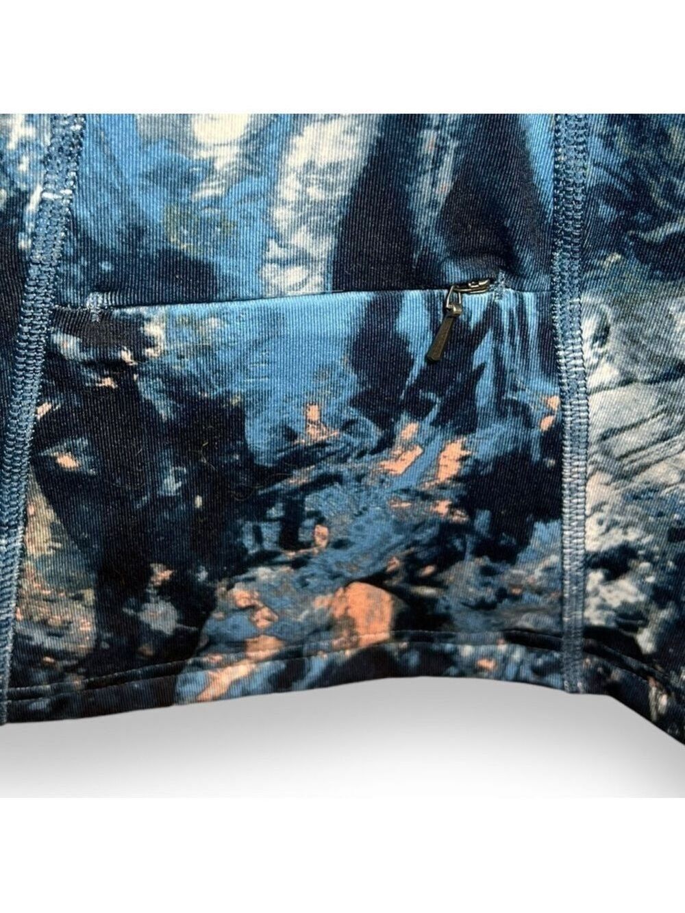Lucy Active Women’s Built in Bra Criss Cross Tank Blue Marble Size Small - Picture 4 of 5